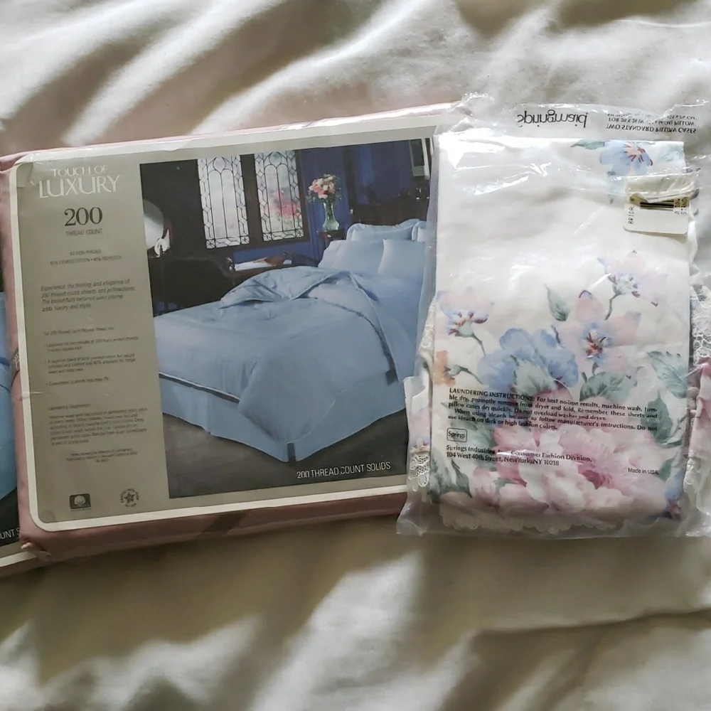 NWT Luxury Twin Bedding Sheet Set Flat, Fitted And Pillowcase New